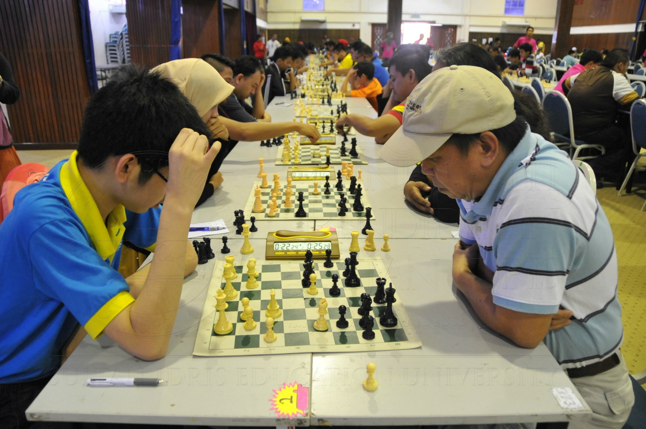 PRO15 158 CATUR HAS 9223